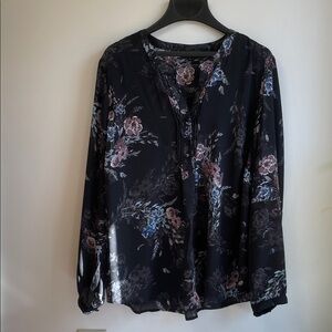 Torrid Black Dark Floral Floral 1/2 Button Semi-Sheer Front Georgette Blouse 2